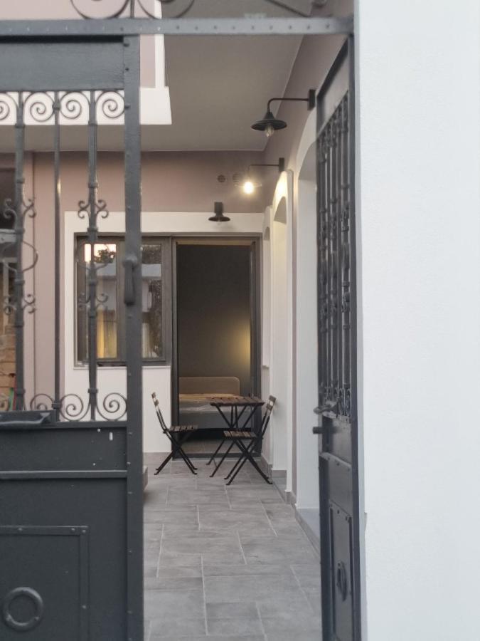 Mod 15 City Centre Агиос-Николаос Экстерьер фото